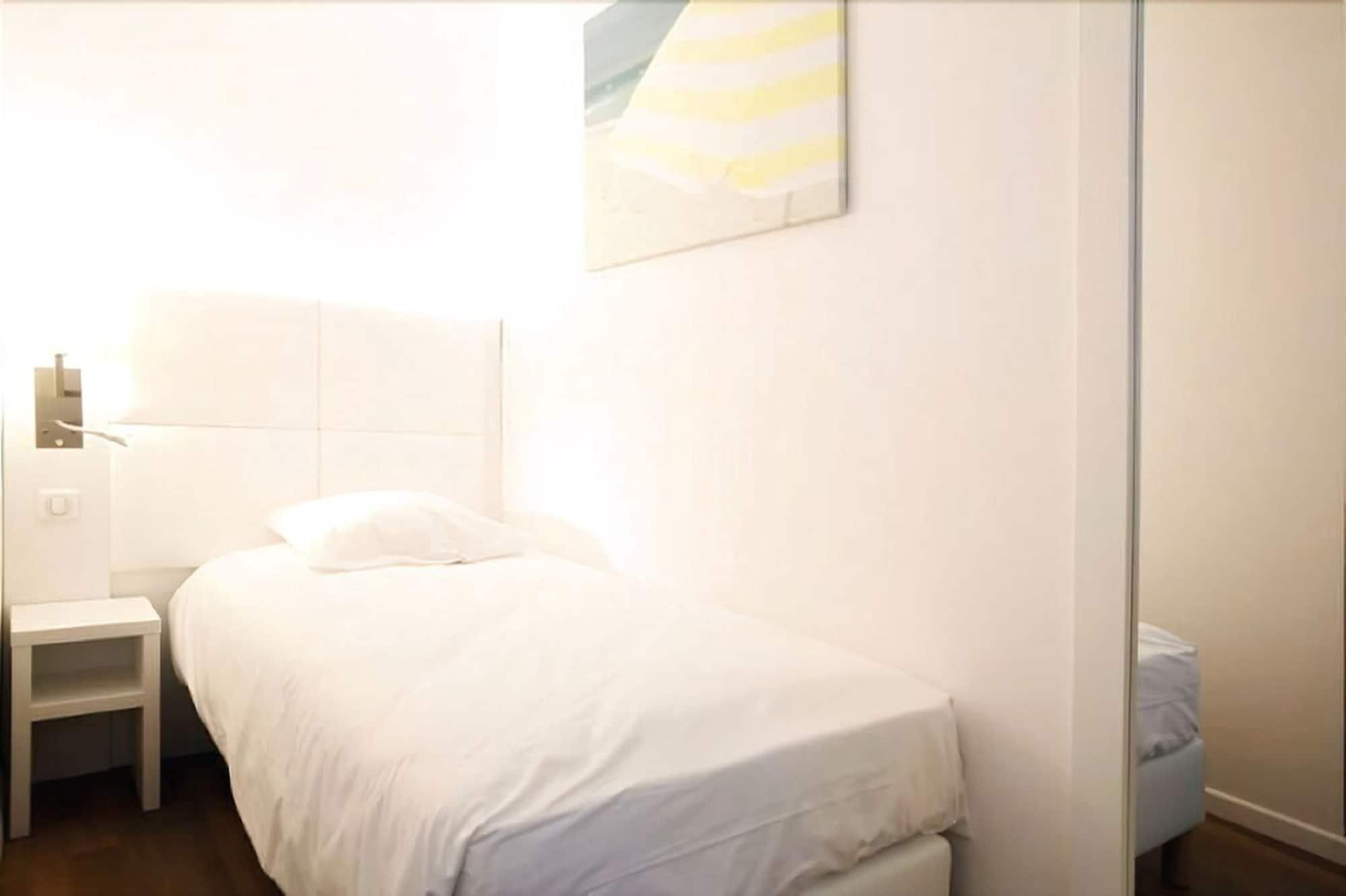 Greet Hotel Lille Gare Flandres - Groupe Accor Εξωτερικό φωτογραφία
