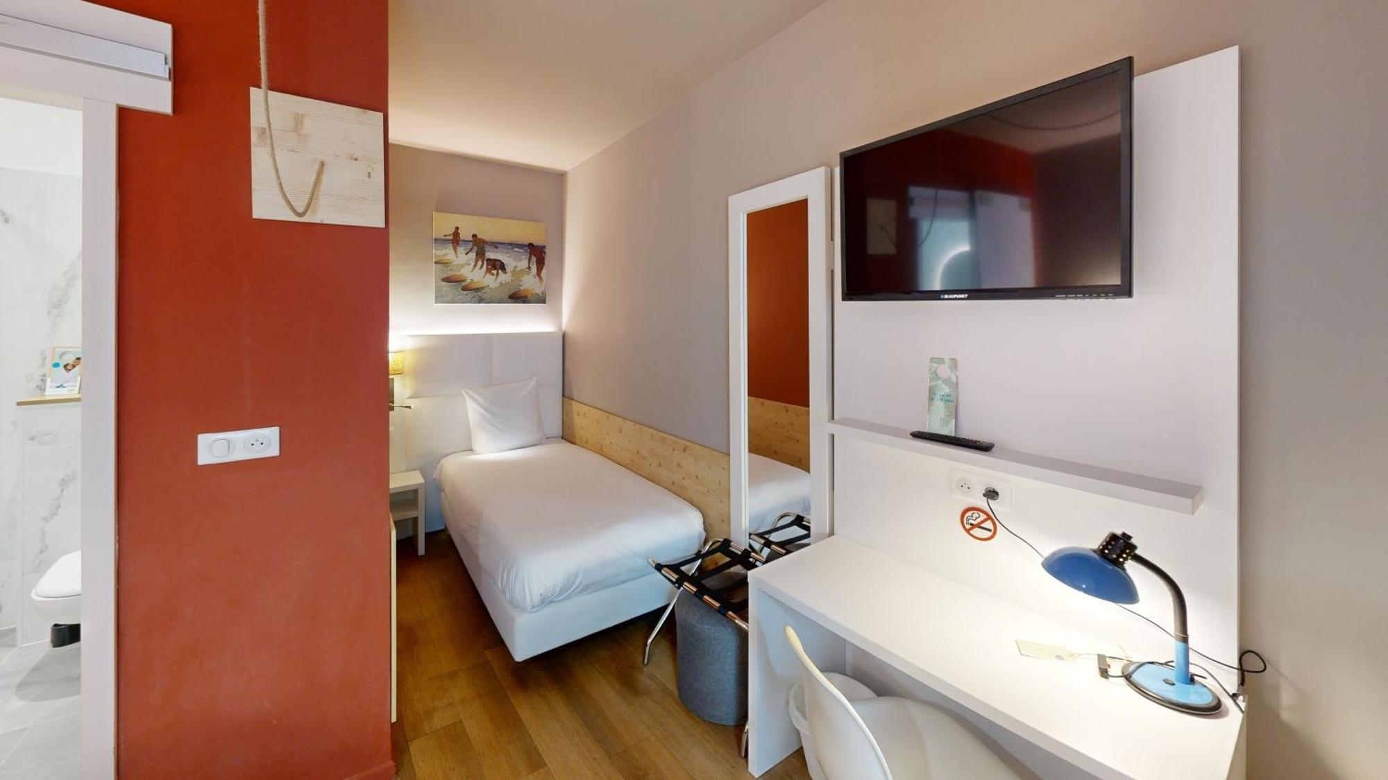 Greet Hotel Lille Gare Flandres - Groupe Accor Εξωτερικό φωτογραφία